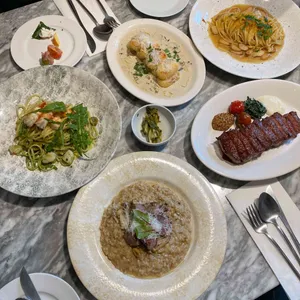 다이닝슬로우라이프