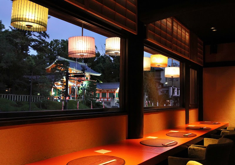 하치다이메 기헤 (八代目儀兵衛)