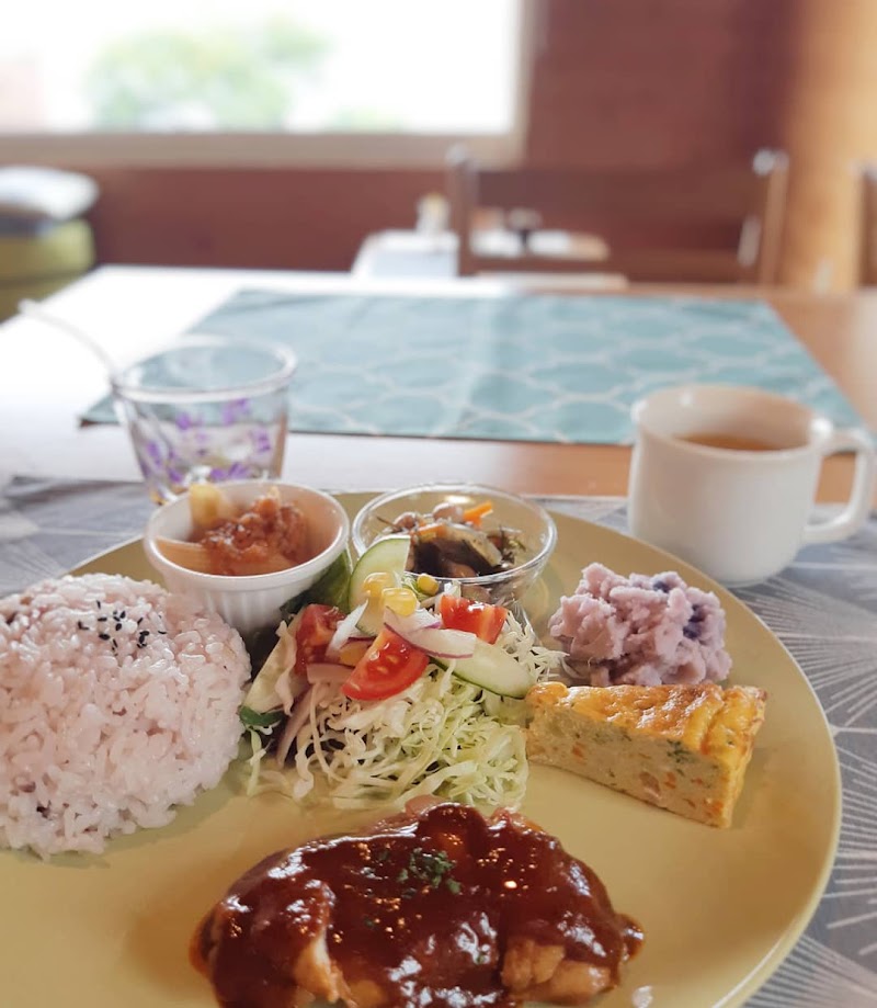 카페 앤 다이닝 크루체