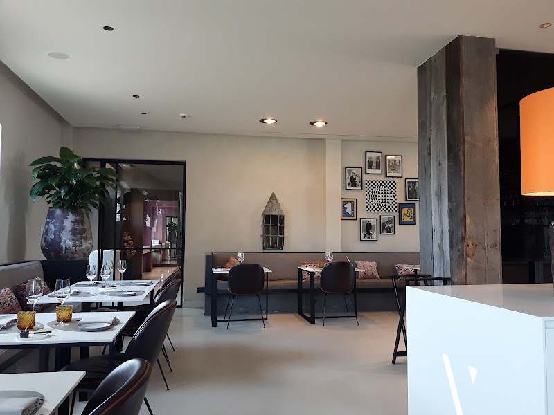 비스트로 빈티지