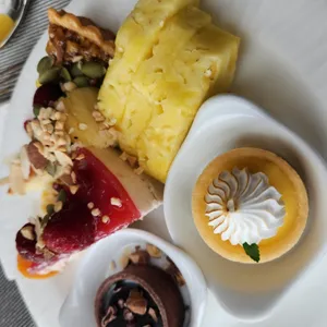 수라채 다이닝 홀리데이인 송도