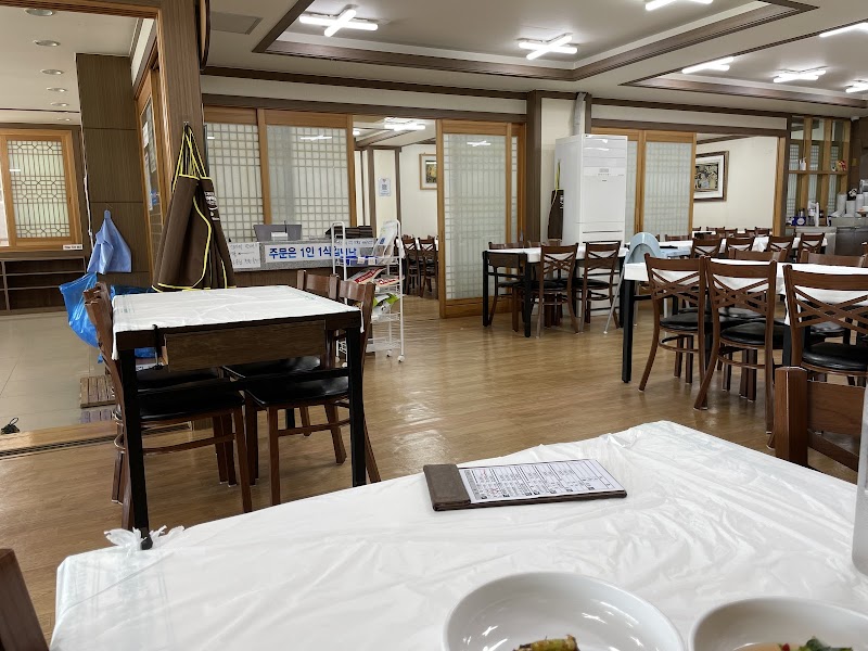 사천진항 장안횟집