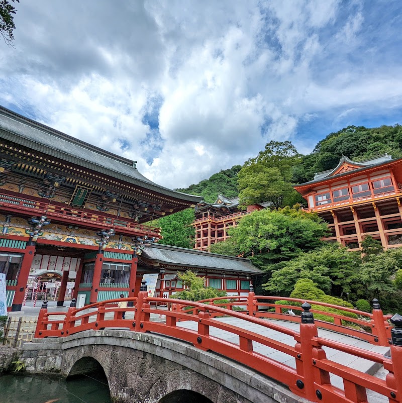 Yutoku Inari Shrine