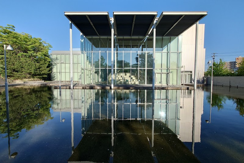 츠루오카 아트포럼