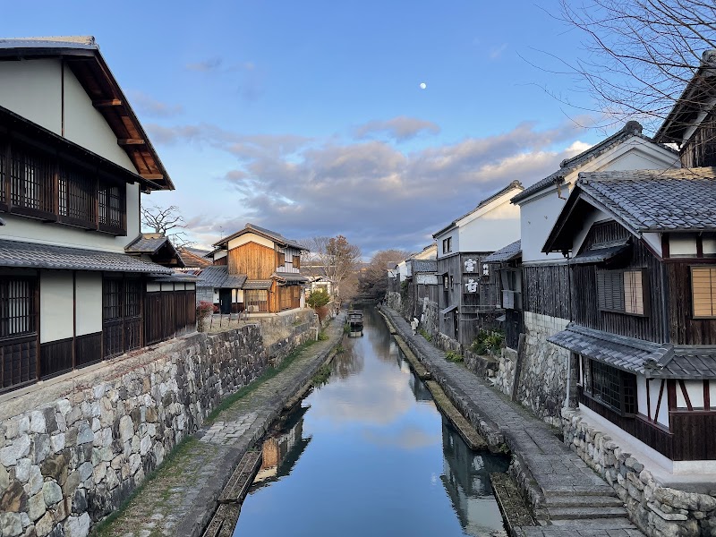 하치만보리(팔번굴)