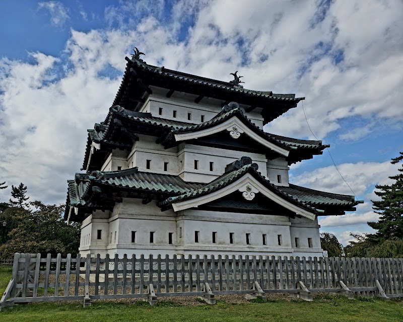 히로사키성 야간 라이트업