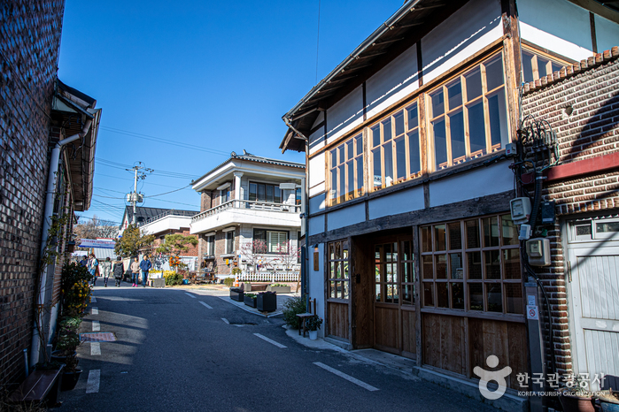강릉 명주동 골목