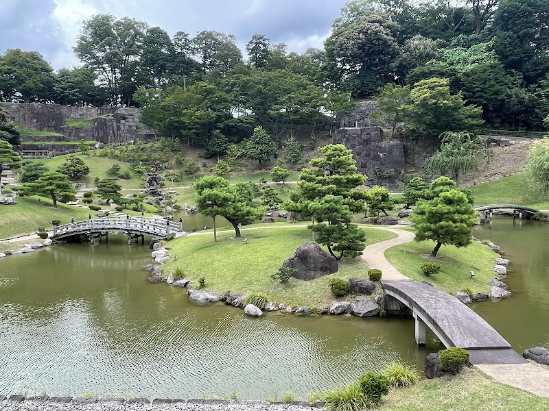 玉泉院丸庭園ライトアップ