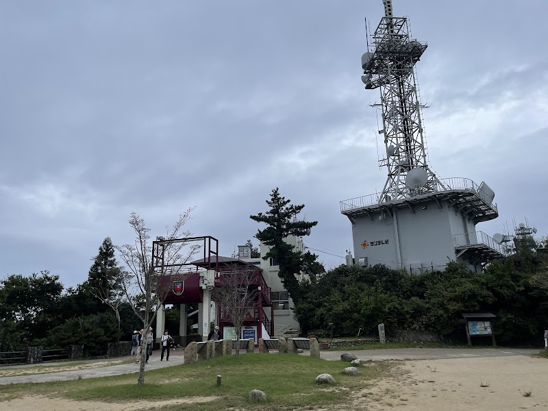 마야산 기쿠세이다이