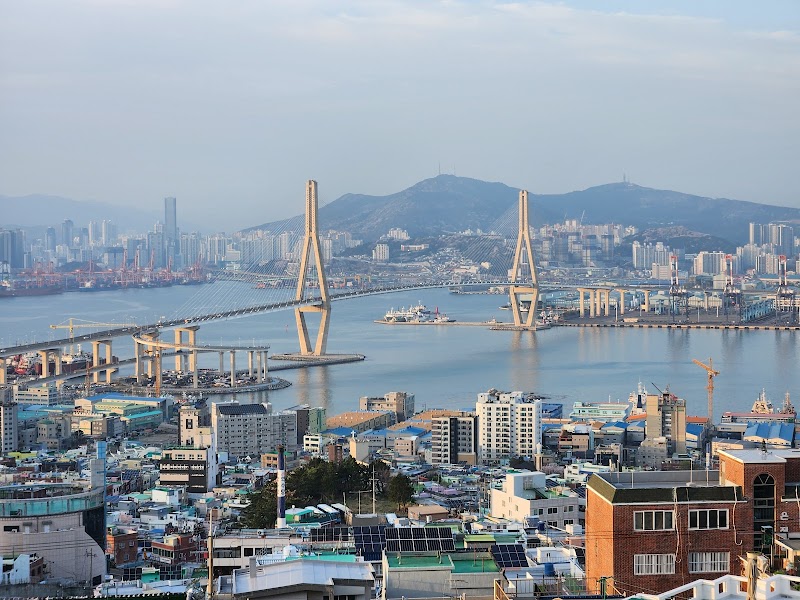 부산항대교 전망대