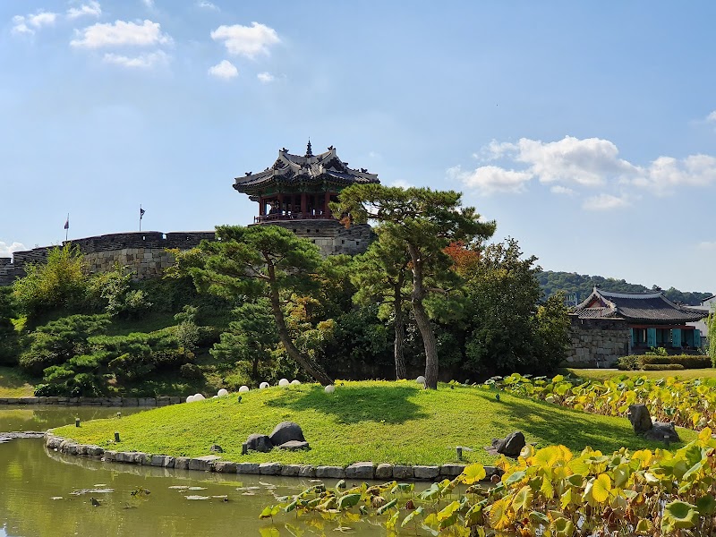 수원 화성 방화수류정