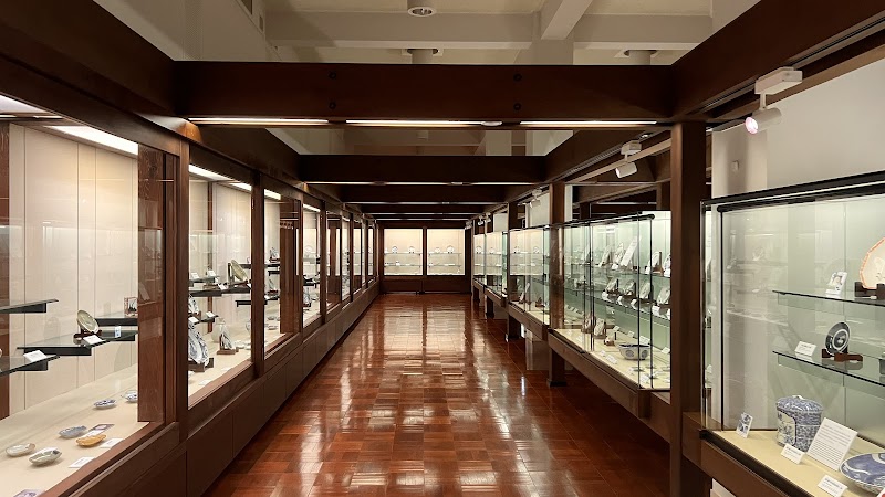 九州陶磁文化館