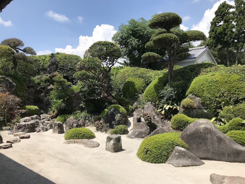 지란 무가 저택 거리