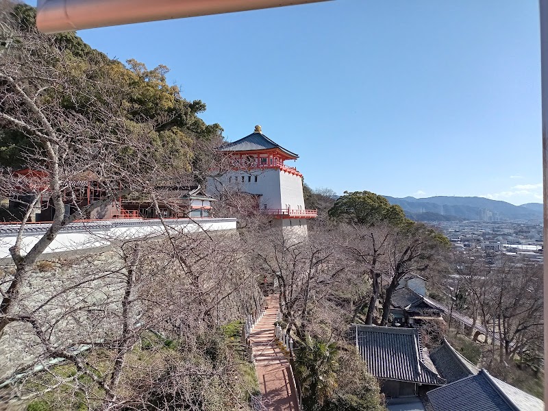Kimiidera Temple