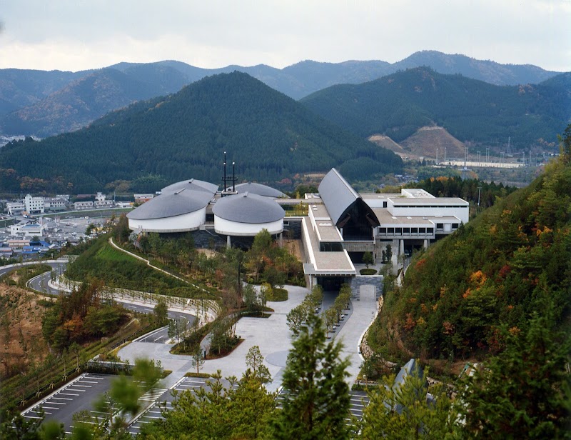 愛媛県歴史文化博物館